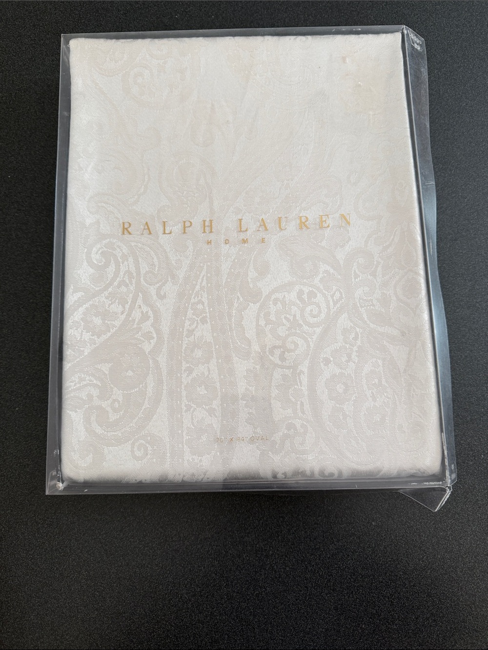 Ralph Lauren Ivory Paisley Oval Tablecloth